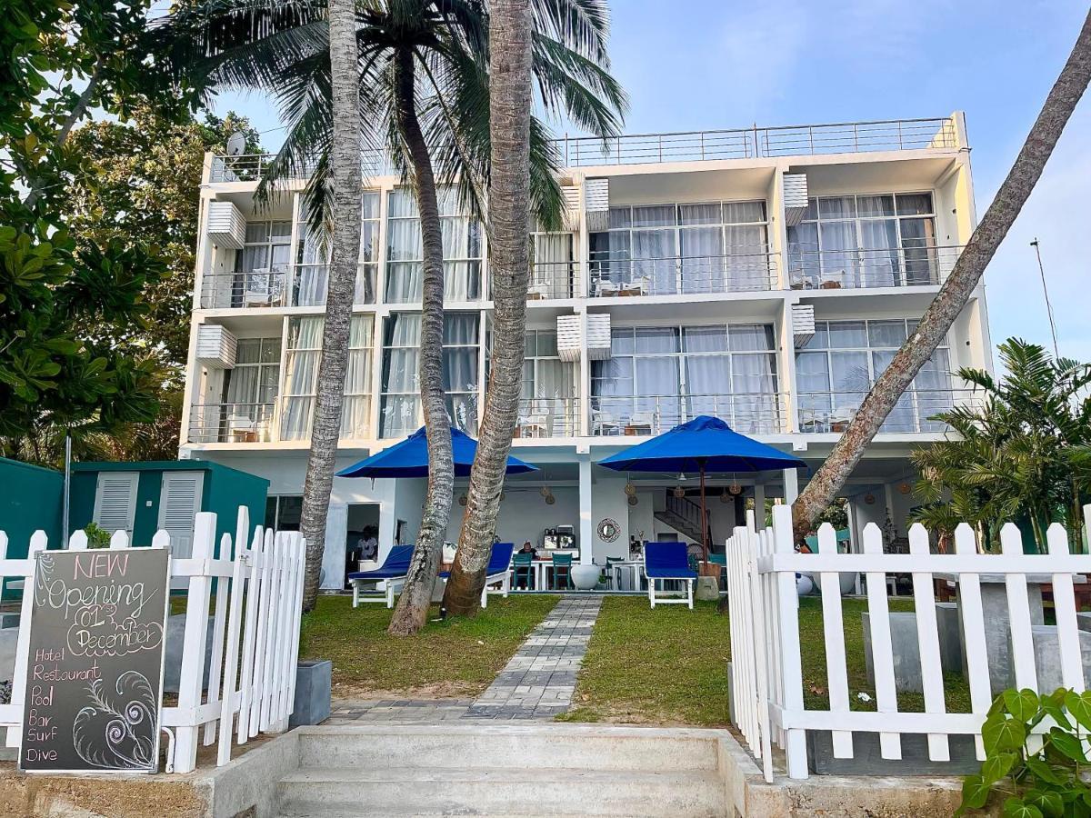 Smeralda Beach Hotel Dikwella Екстериор снимка