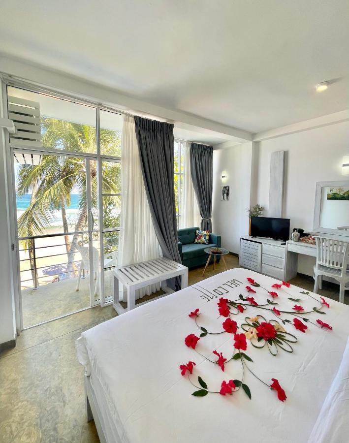 Smeralda Beach Hotel Dikwella Екстериор снимка